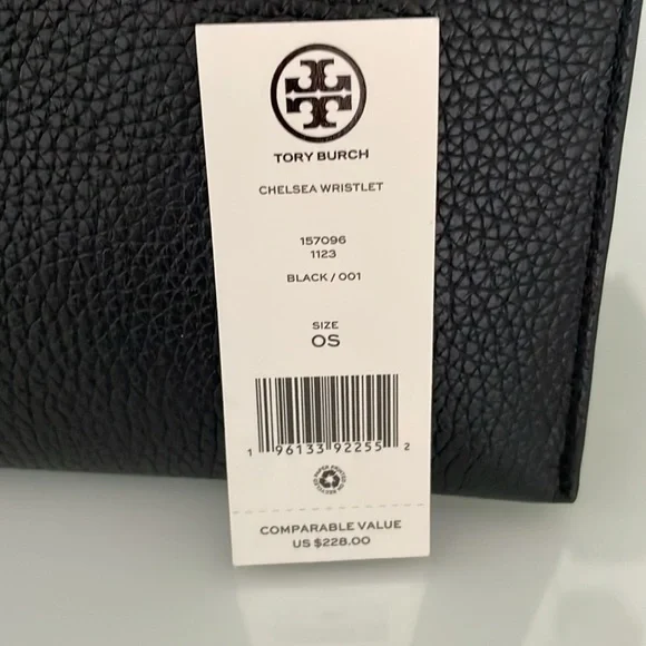 New, authentic Tory Burch chelsea wristlet - Picture 14 of 14